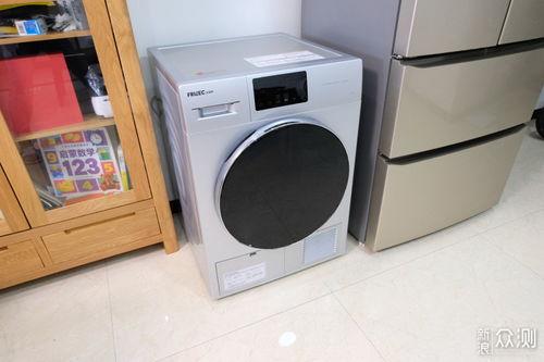 入(ru)住三(san)年後(hou)，盤(pan)點提(ti)升(sheng)幸福感(gan)的家(jia)電與(yu)辦(ban)公用品(pin)